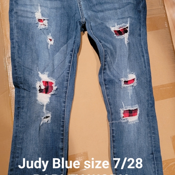 Jeans - Picture 4 of 4